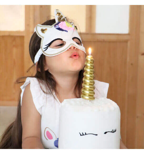 unicorn-horn-candle-xxl.jpg